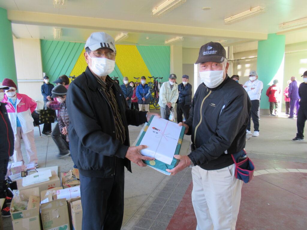 第11回 長坂ふれまちグラウンドゴルフ大会開催
